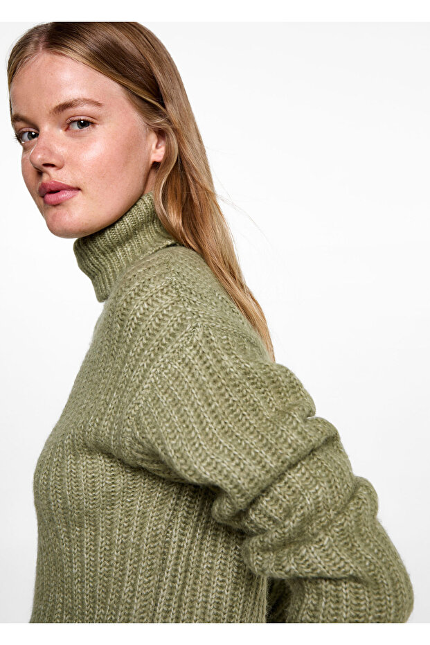 Grüner Mädchenpullover 77007689 - 5