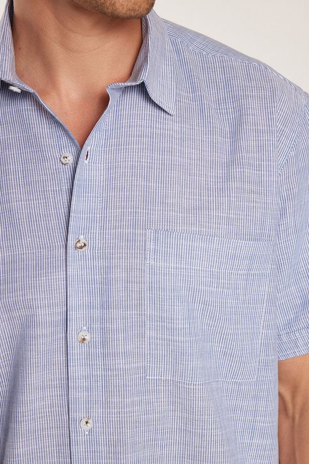 Erkek Regular Fit Klasik Kesim %100 Pamuk Keten Doku Tek Cepli Çizgili Kısa Kollu Gömlek - 3