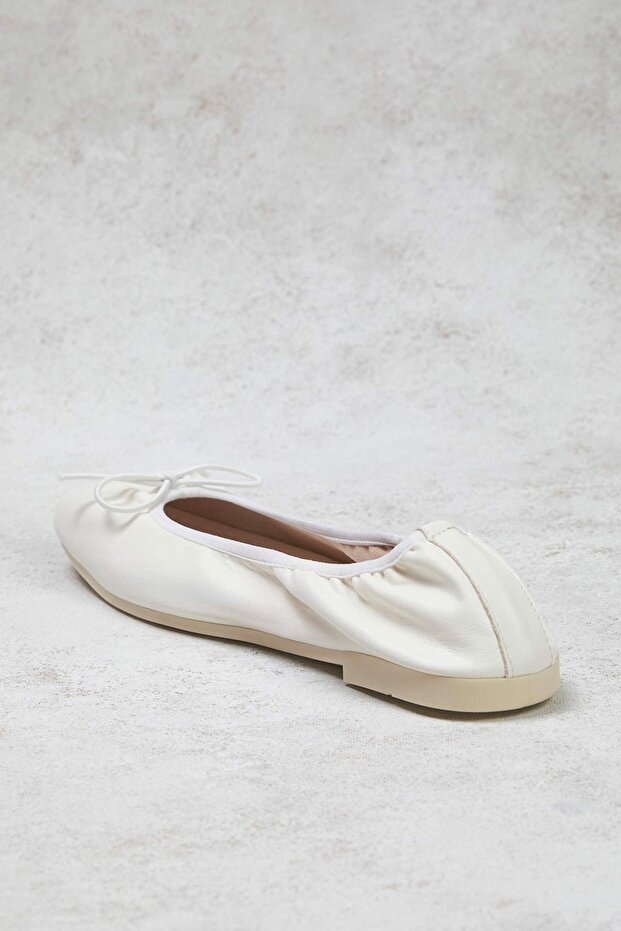 Białe*001 Kokarda składana elastyczna podeszwa damskie baleriny TAKSS25BE00016 - 5
