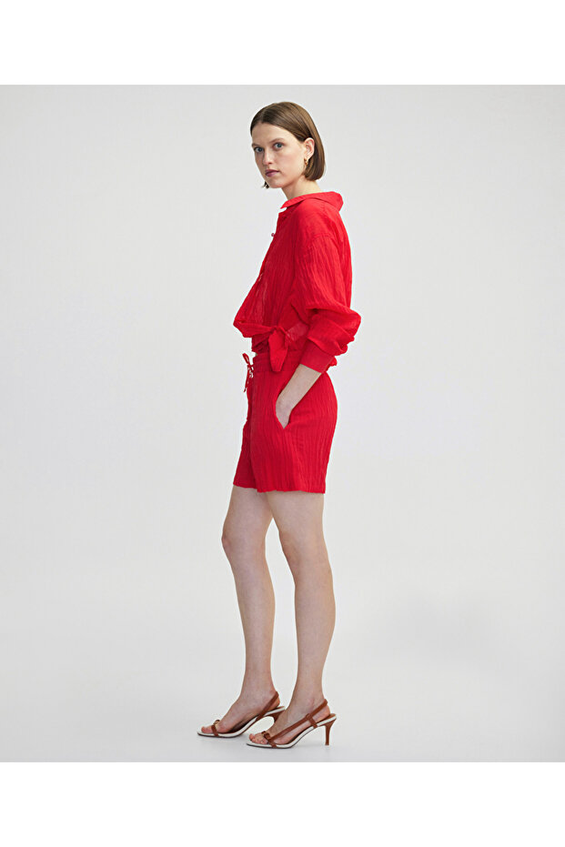 Kırışık efektli elastik bel şort - 5