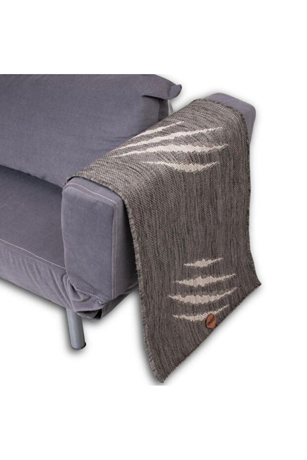 سجادة لحك القطط على جانب الأريكة - 3