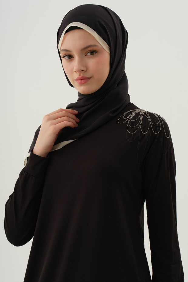 Omuzu İşlemeli Tunik - Siyah - 2