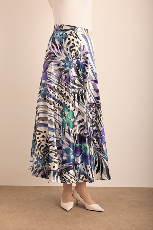 Patterned Flared Silk Skirt - 3