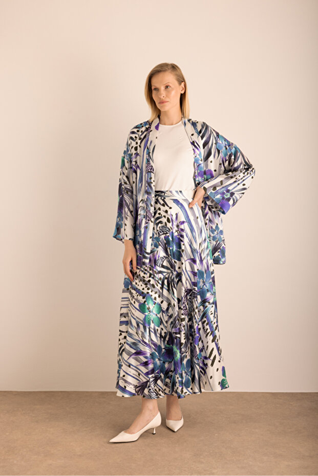 Patterned Flared Silk Skirt - 1