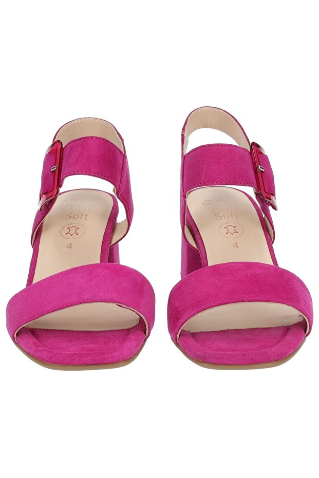 Sandály – stylový design a pohodlný střih - 4