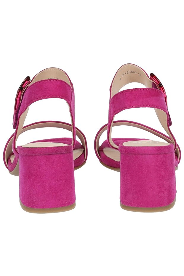 Sandály – stylový design a pohodlný střih - 5