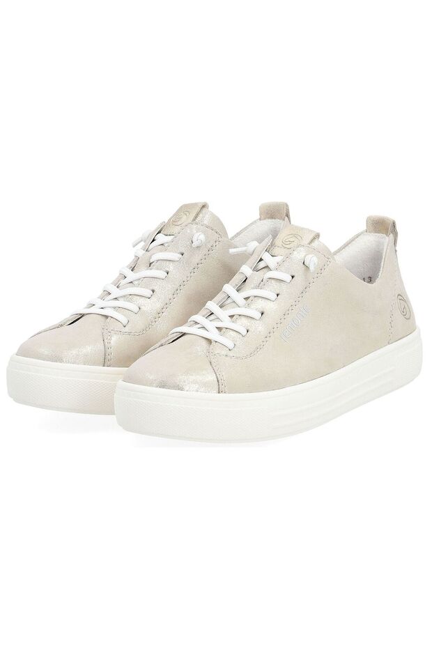 adidași - 3