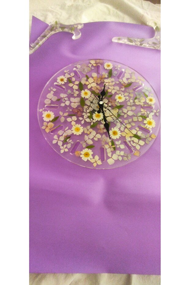 Duvar saati çiçekli epoxy