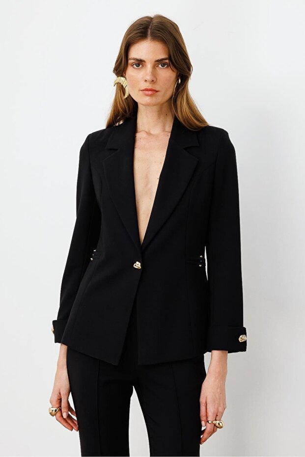 Modailgi Metal Aksesuar Detaylı Tek Düğmeli Yarım Astarlı Ceket Siyah - 1