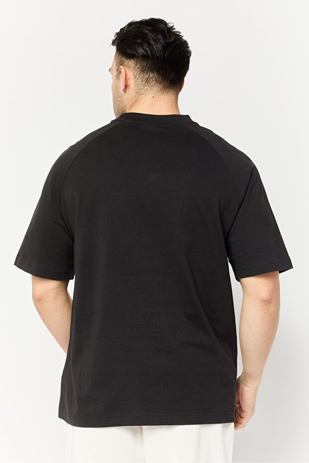 تي شيرت برسومات مريحة من DOWNTOWN - 4