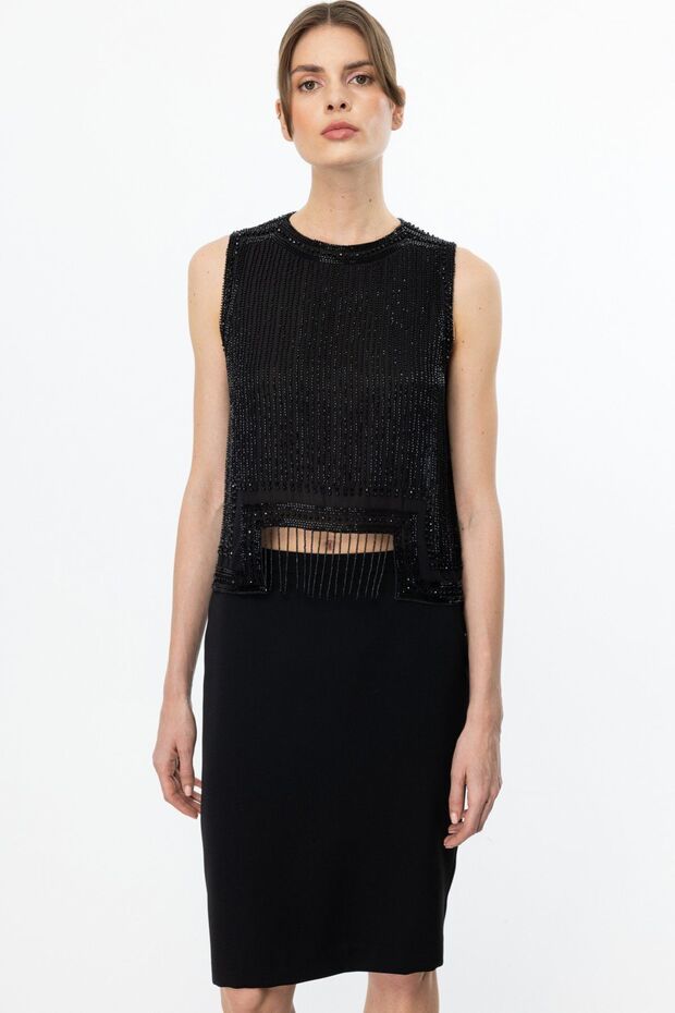 بلوزة مطرزة بالخرز - 1