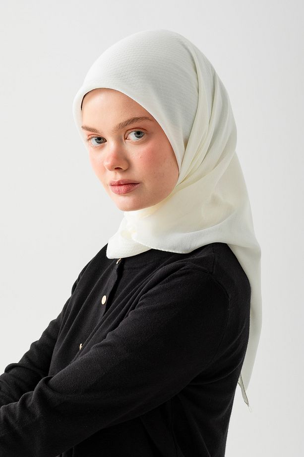 Pamuk Jakar Eşarp, Doğal Ve Şık Görünüm, Jakarlı Pamuk Eşarp, Soft Pamuk Eşarp. - 5