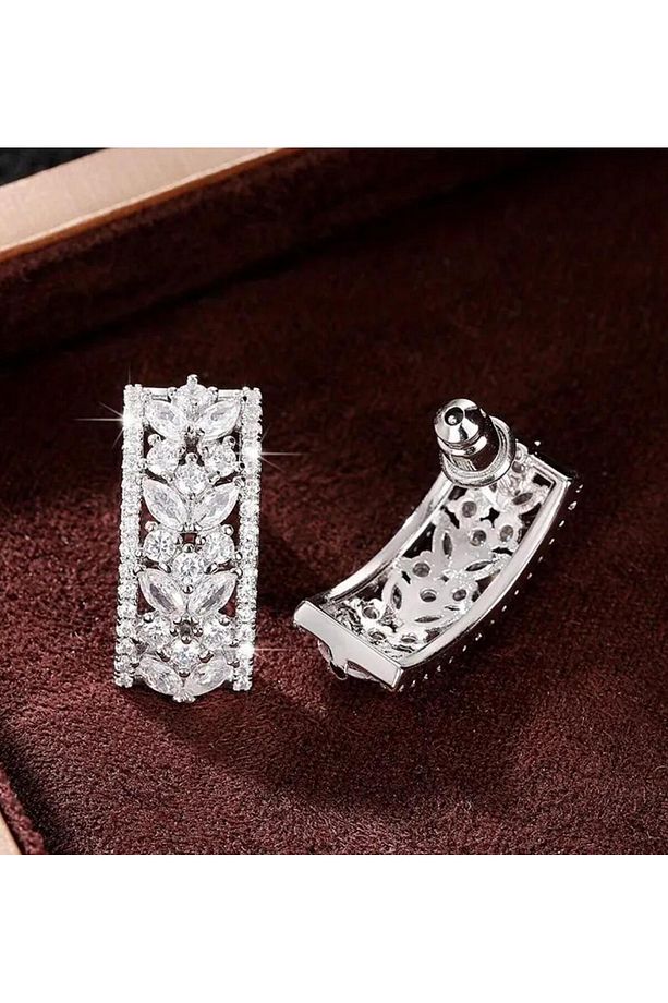 Aksesuar Lüks Parlak Taşlı Yarım Model Silver Küpe - 2