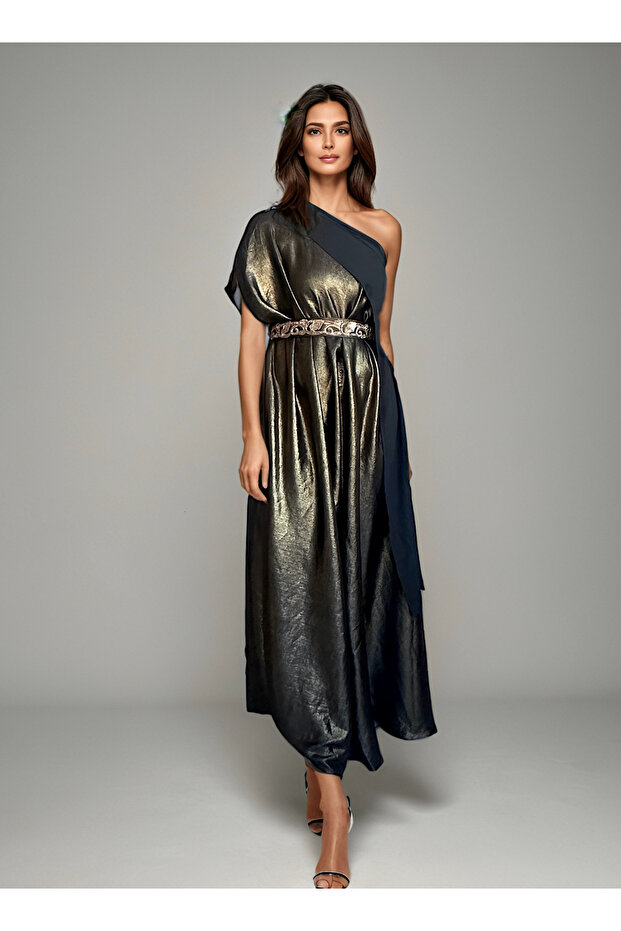 Black shimmer drape - 2