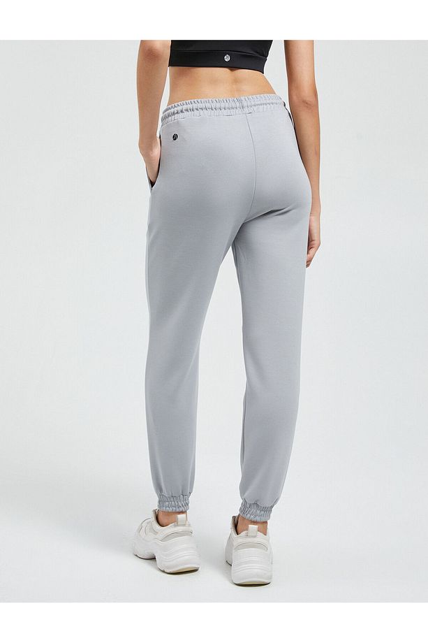 Jogger Spor Eşofman Altı Modal Kumaş Yüksek Bel Cep Detaylı - 4