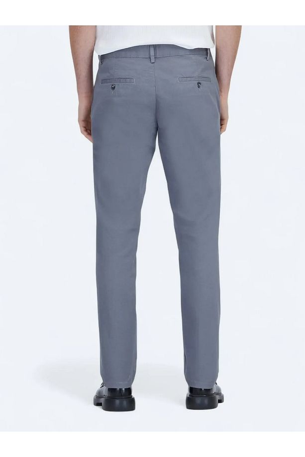 Gri Düz Dokuma Regular Fit Casual Pamuk Karışımlı Pantolon - 4