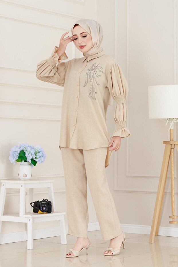 Double Suit with Stones on the Front and Elasticized Sleeves - Beige