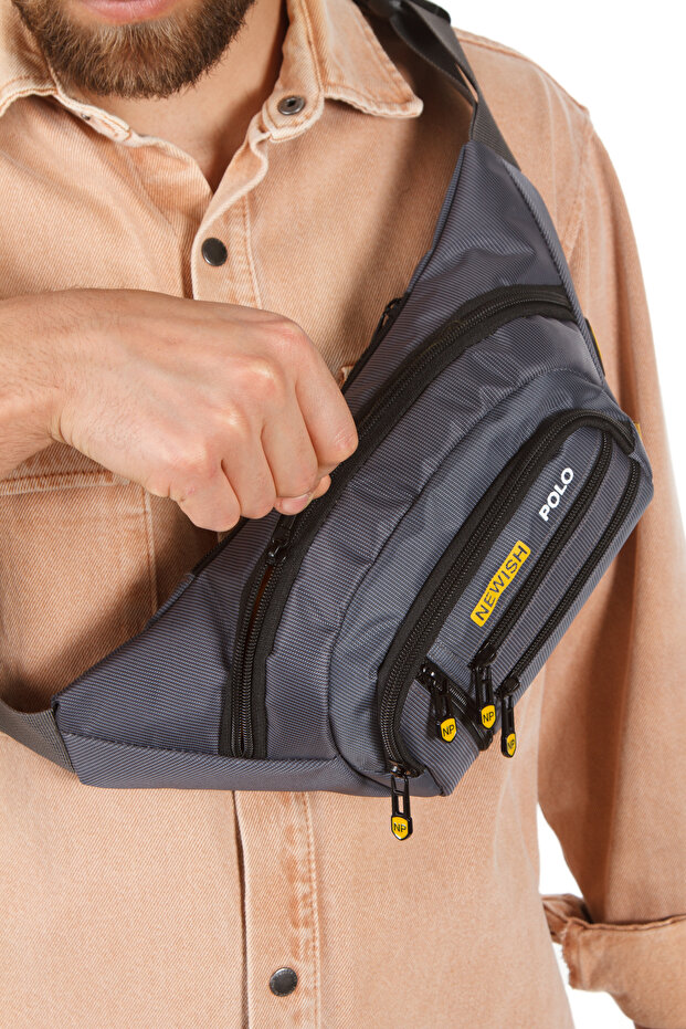 Men's Waist Bag Diagonal Multi-Pocket Waterproof Fabric Chest Cross Headphone Outlet Bag