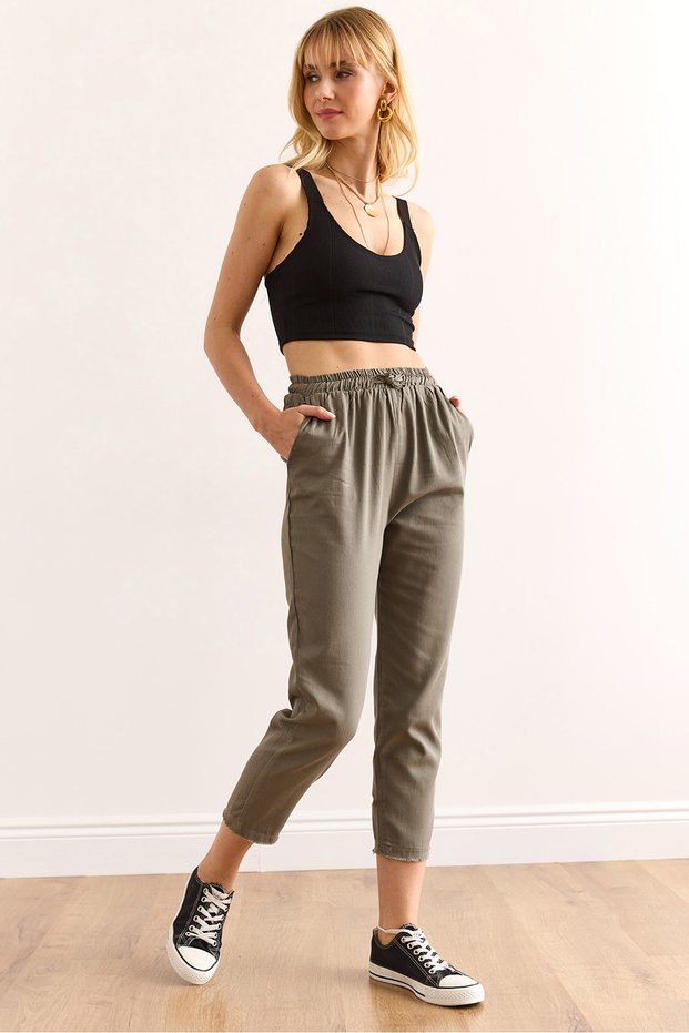 Women's Khaki Elastic Waist Tasseled Gabardine Carrot Trousers Pnt-19000343