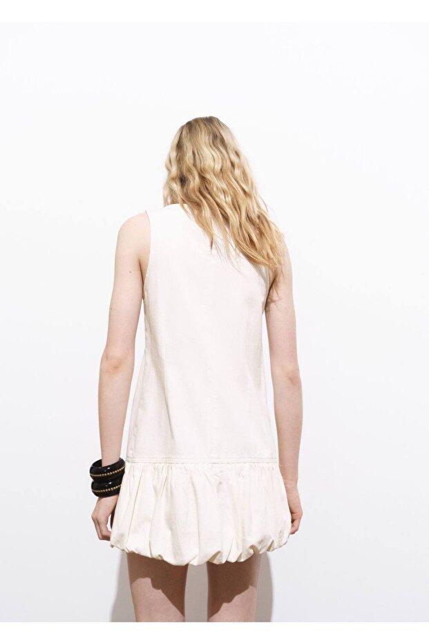 Alt kısmı kabarık denim elbise - 4