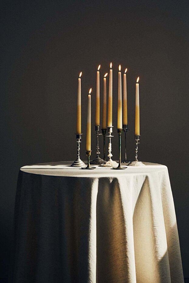 Round linen-blend tablecloth