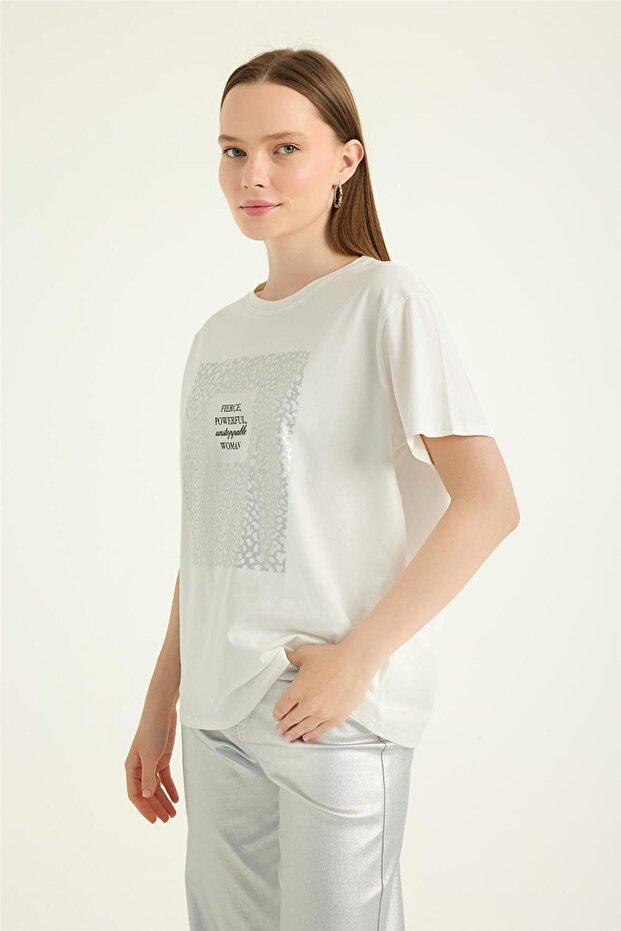 بقعة منقوشة مذهب التي شيرت - 2