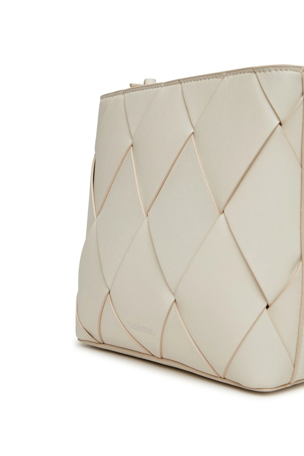 CK WOVEN SQUARE CROSSBODY Kadın Çapraz Çanta K60K612991-67U - 2