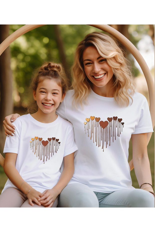 Melting Heart Printed Mother-Daughter Combination T-Shirt (Single Product, Add 2 Pieces to the Cart for the Combination)
