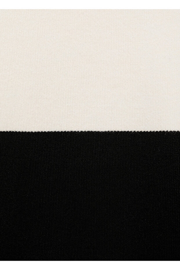 Schwarzer Frauenpullover 77027670 - 9