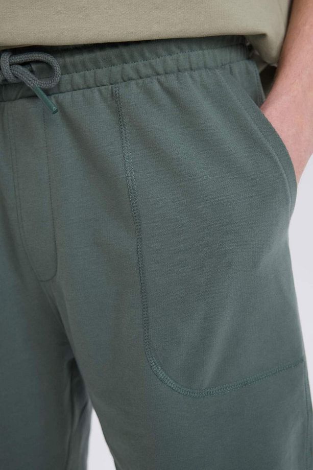 %100 Pamuk Slim Fit Dar Kesim Dar Paça Cepli Basic Düz Şort B8673AX25SM - 6