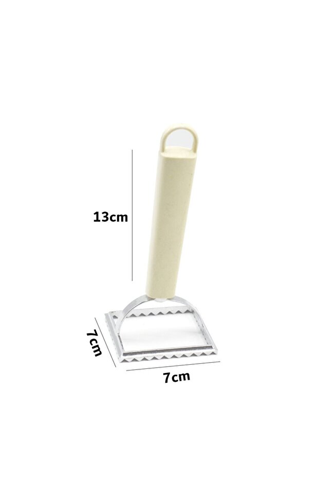 Ravioli cutter with plastic handle - 3