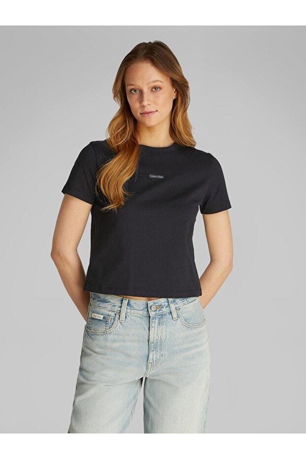 Kadın Siyah Kısa Kollu Tişört - 1