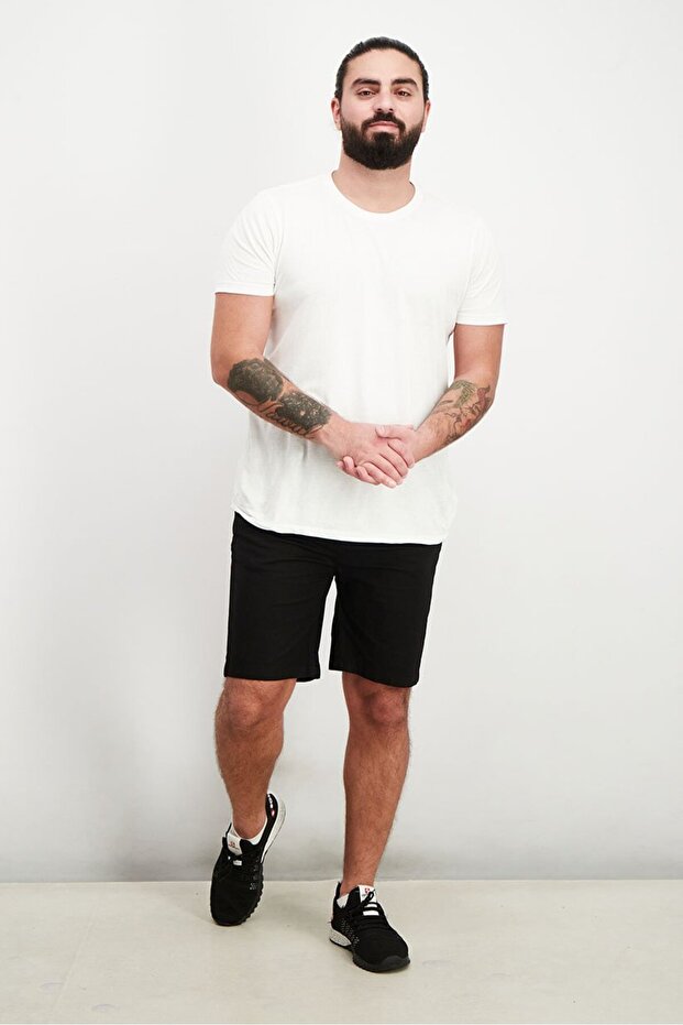 Men Regular Fit Solid Basic Shorts, Black - 2