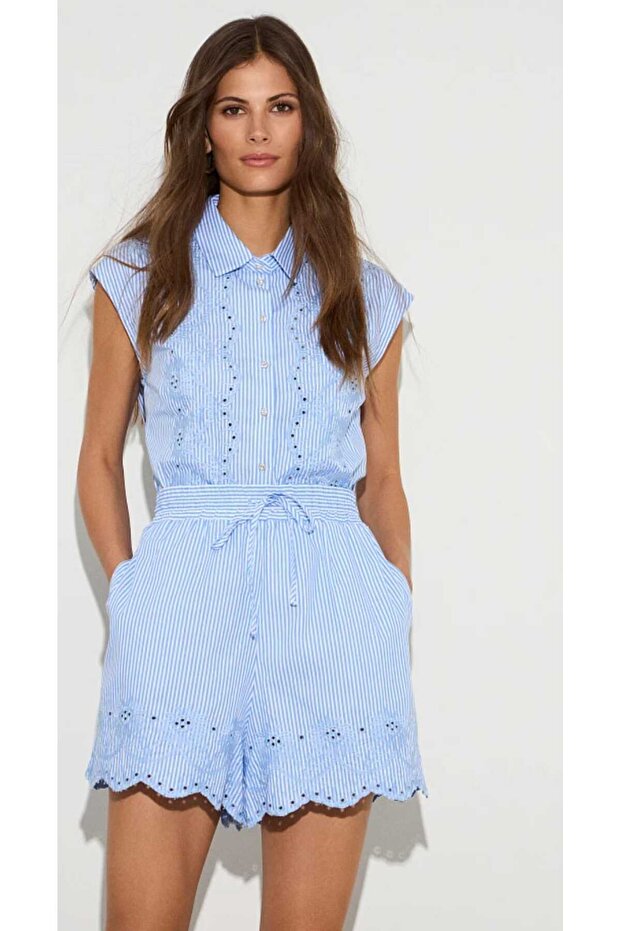 Çizgili gömlek nakışlı - 1