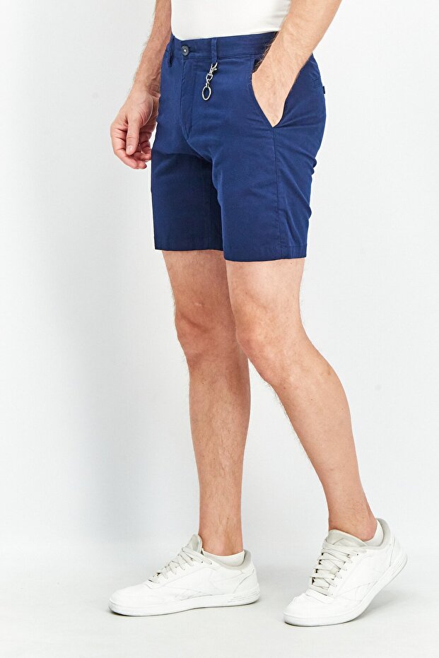 شورت رجالي أساسي مطرز، أزرق داكن - 4