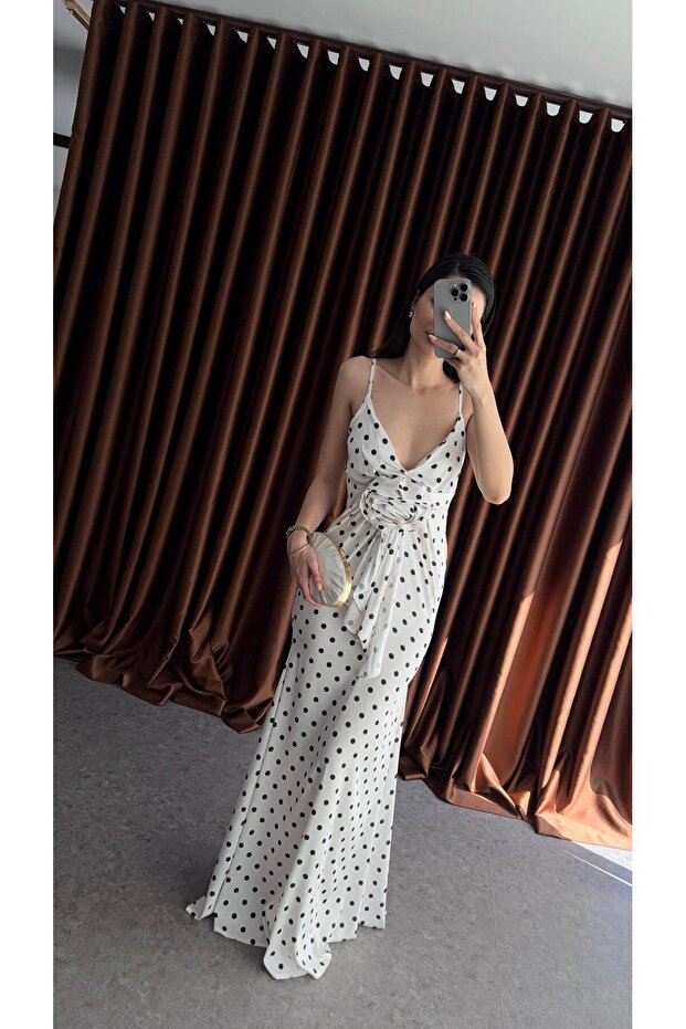 Güllü Puantiyeli Elbise - 5