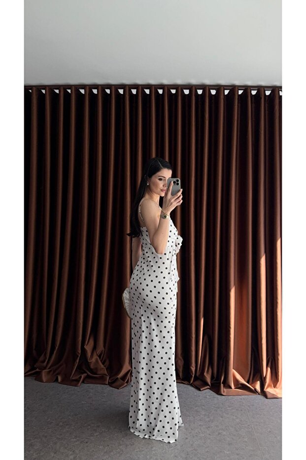 Güllü Puantiyeli Elbise - 2