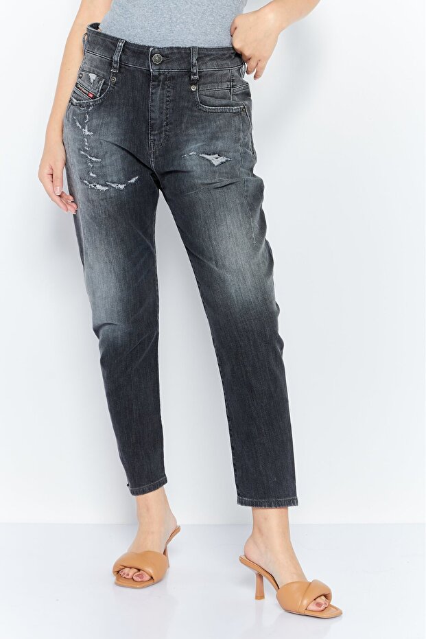 Women Slim Fit Washed Denim Jeans, Wash Grey