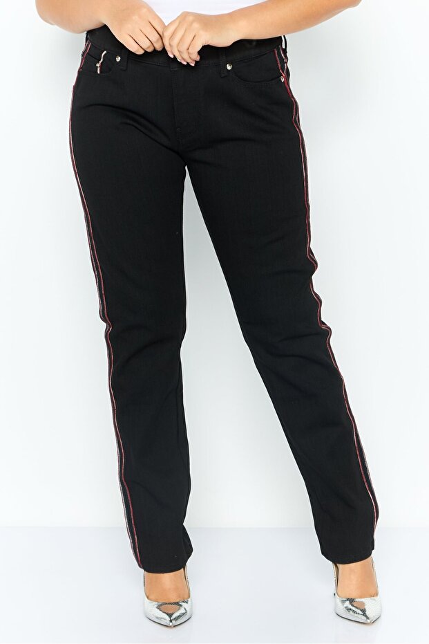 Women Regular Fit Solid Stretchable Jeans, Black