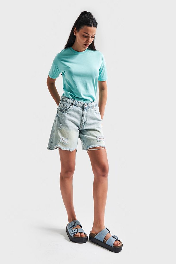 Kadın G.Kot Rengi 12s5-80 Midi Boy Yırtık Detaylı %100 Koton Denim Şort - 4