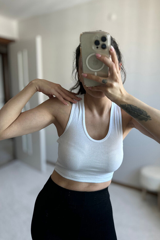 Beyaz Basic Dar Kalıp Atlet Crop - 3