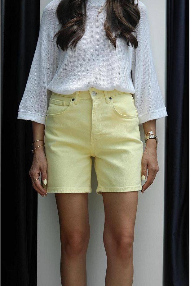 Sarı Fit Denim Şort - 3