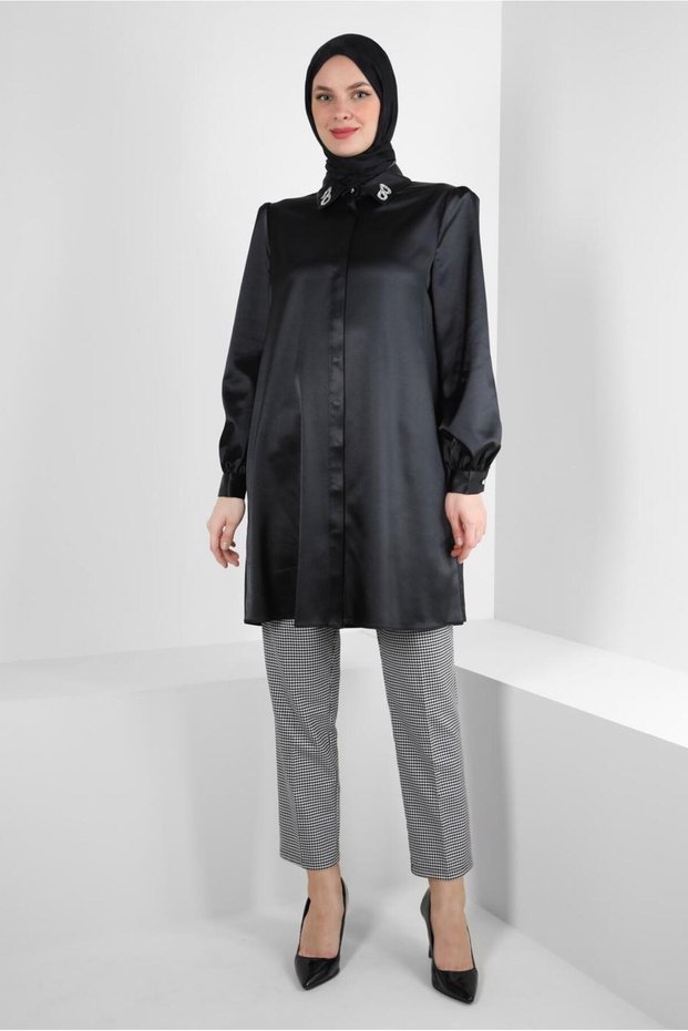 SATIN TUNIC WITH STONE DETAIL ON COLLAR 43739