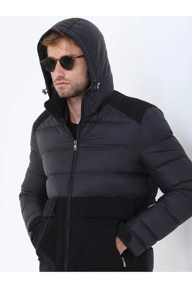 Siyah Regular Fit Kapüşonlu Casual Dokuma Mont - 2