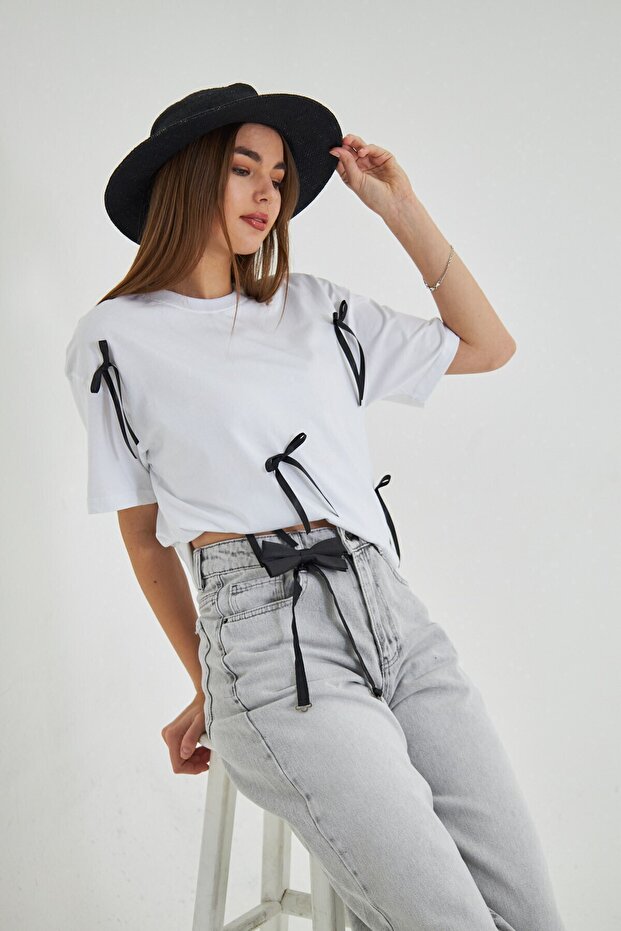 Ribbon-Designed Oversized 100% Cotton Women's T-Shirt