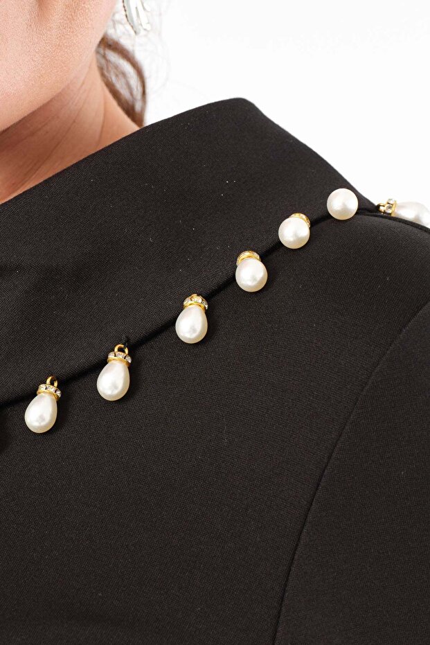 Devrik Yaka İnci Detaylı Elbise - Siyah - 5