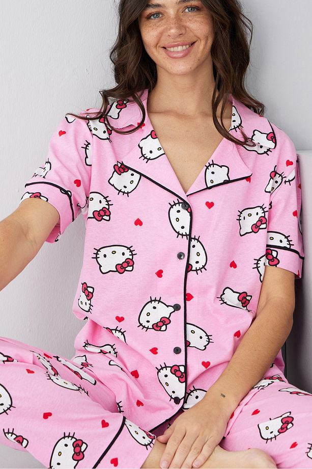 pembe lisanslı hello kitty desenli Pamuklu Düğmeli Biyeli Örme Pijama Takım7352 - 1