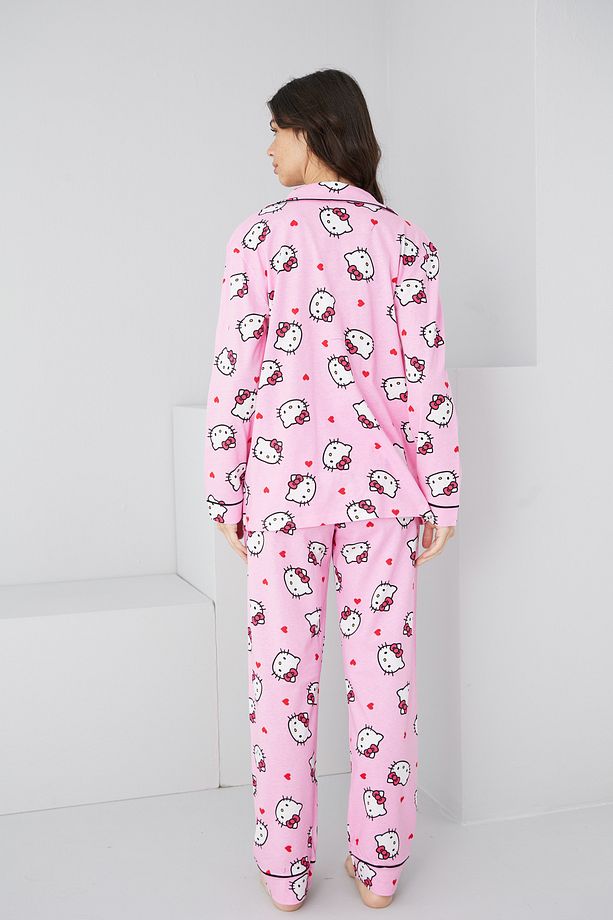pembe lisanslı hello kitty desenli Pamuklu Düğmeli Biyeli Örme Uzun Kollu Pijama Takım7314 - 3