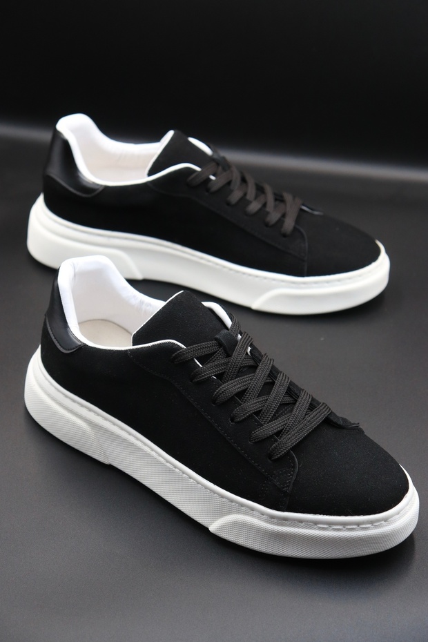 Men's Black Sports Shoes - Comfortable Sole - Daily & Stylish Use