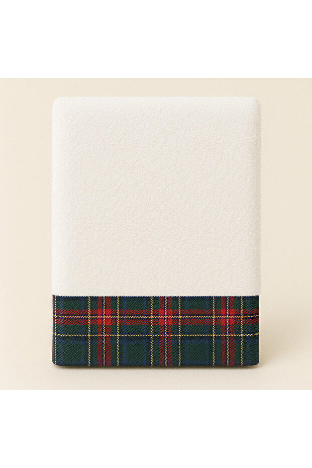 The Noble Run Collection Plaid Cotton Bath Towel